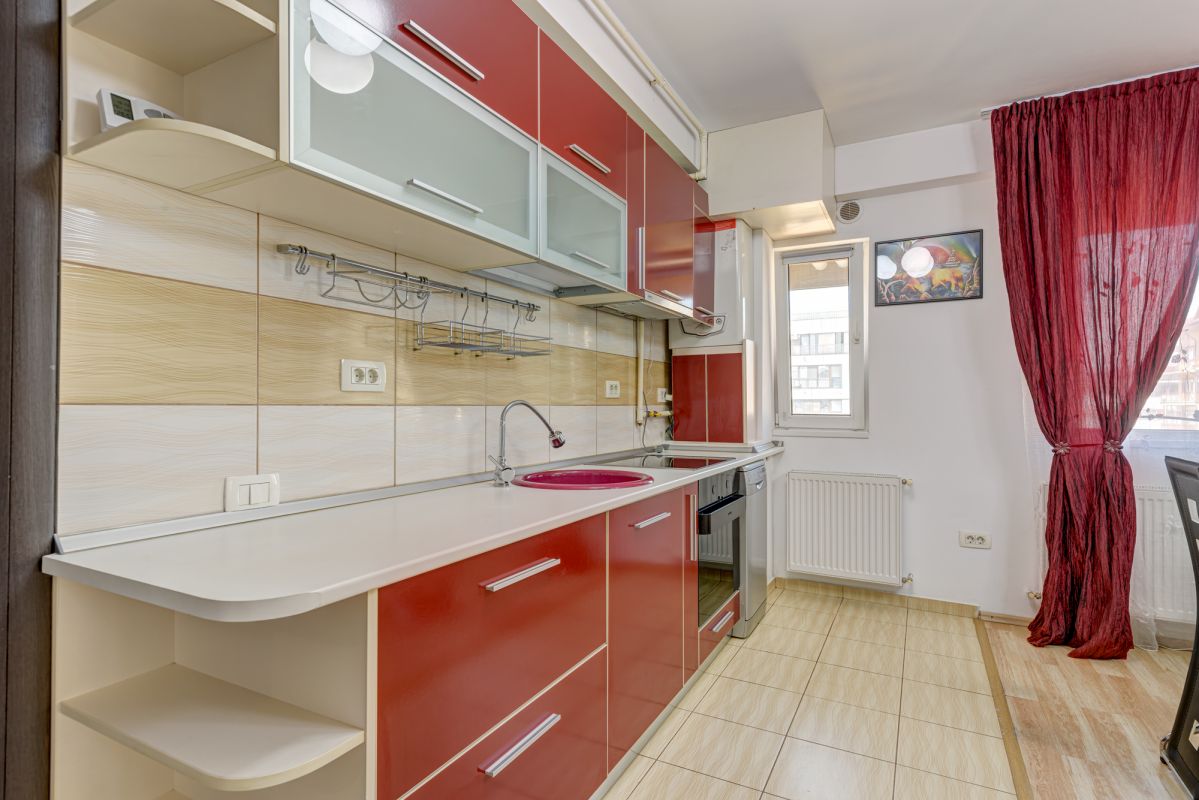 Apartament 72 mp cu bucatarie mobilata + loc parcare subteran