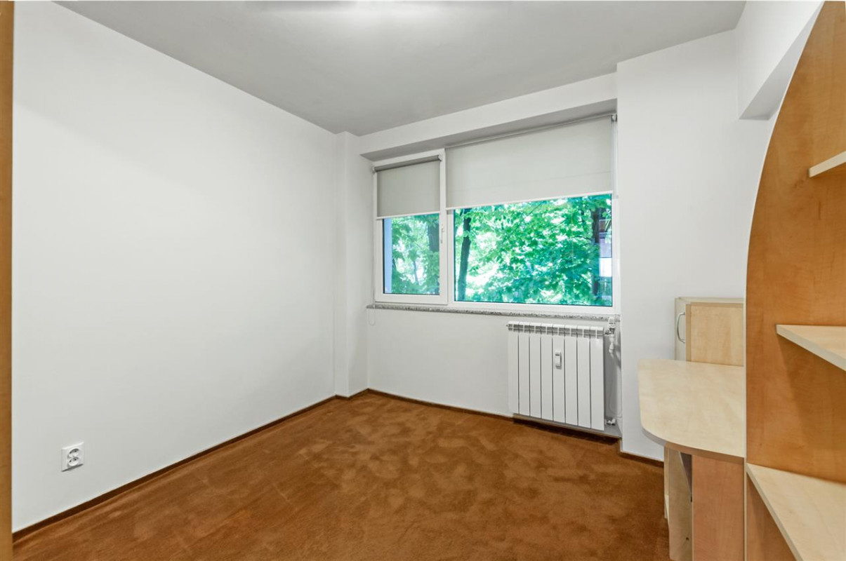 Apartament deosebit 3 camere - Iancului 