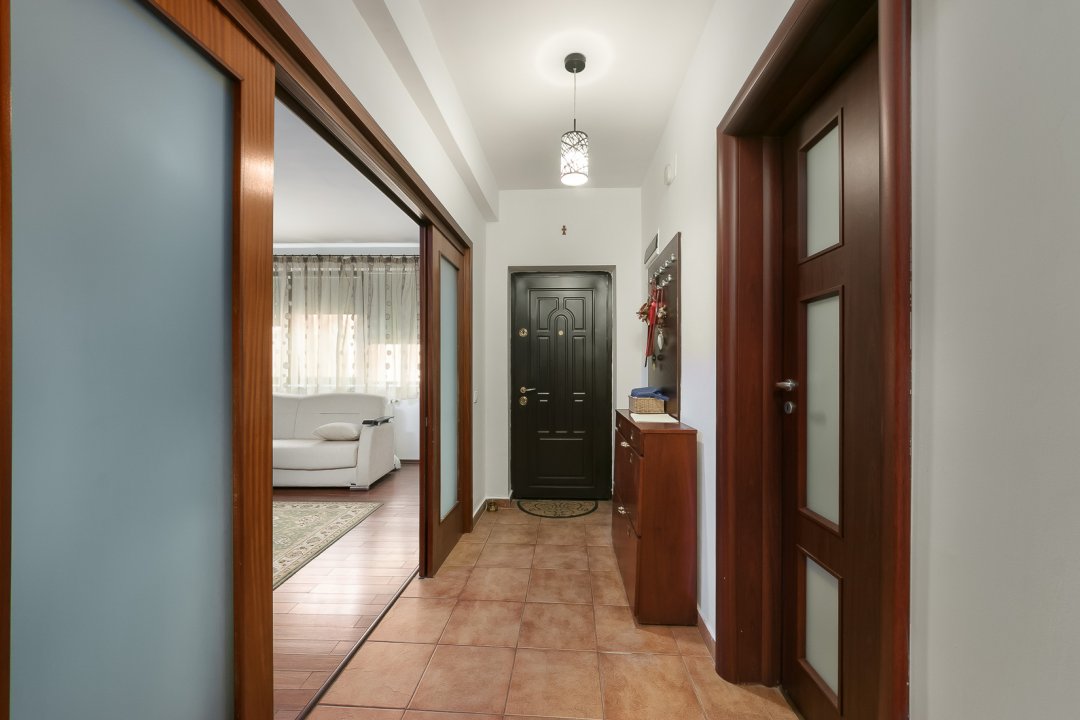 Casa cocheta sector 6, Giulesti Sarbi.
