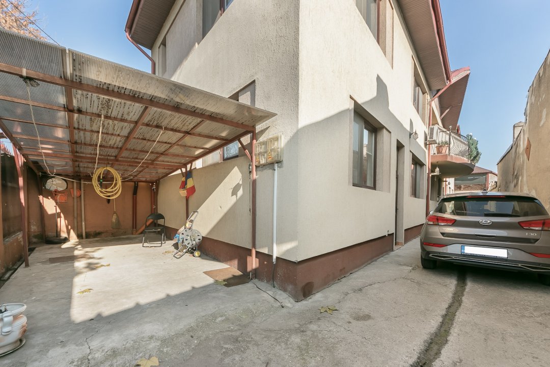 Casa cocheta sector 6, Giulesti Sarbi.