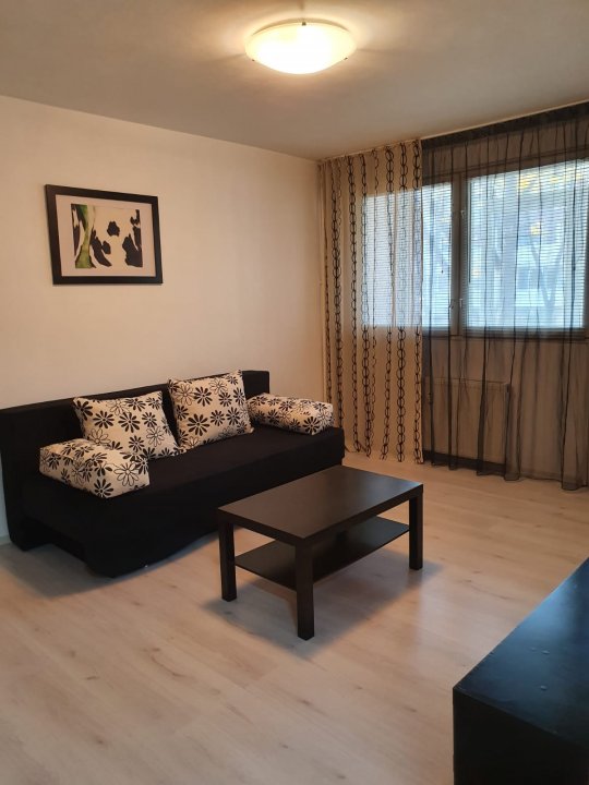 Apartament 2 camere Dr Taberei - Plaza Romania