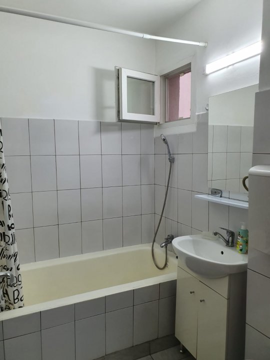 Apartament 2 camere Dr Taberei - Plaza Romania