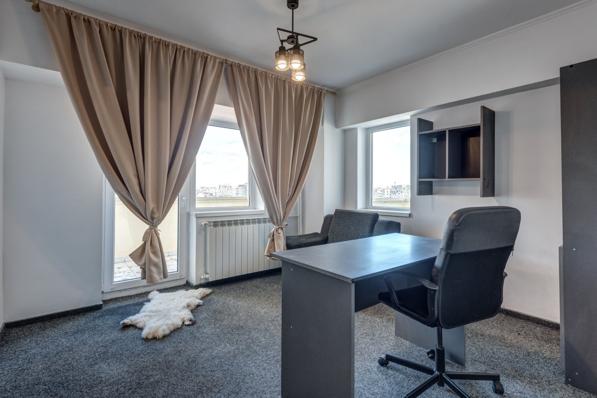Duplex 4 camere et 7-8 Bd Unirii - Piata Alba Iulia