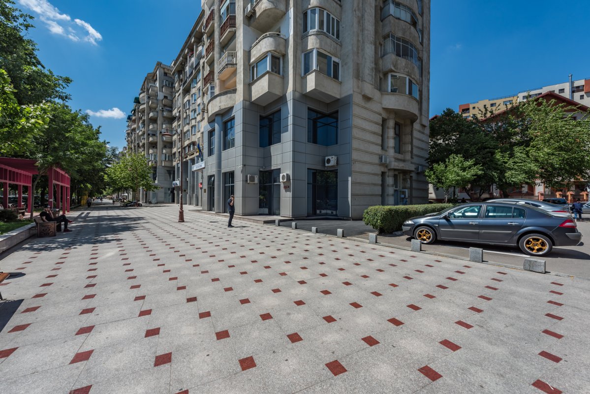 Duplex 4 camere et 7-8 Bd Unirii - Piata Alba Iulia