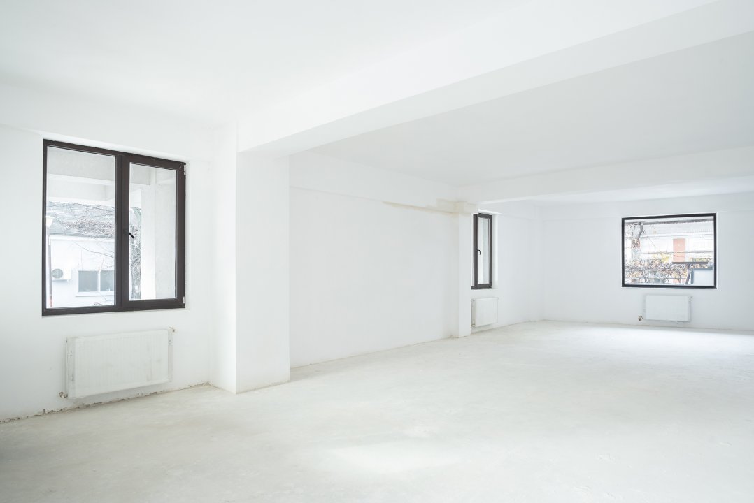 Spatiu comercial strada Matei Voievod 