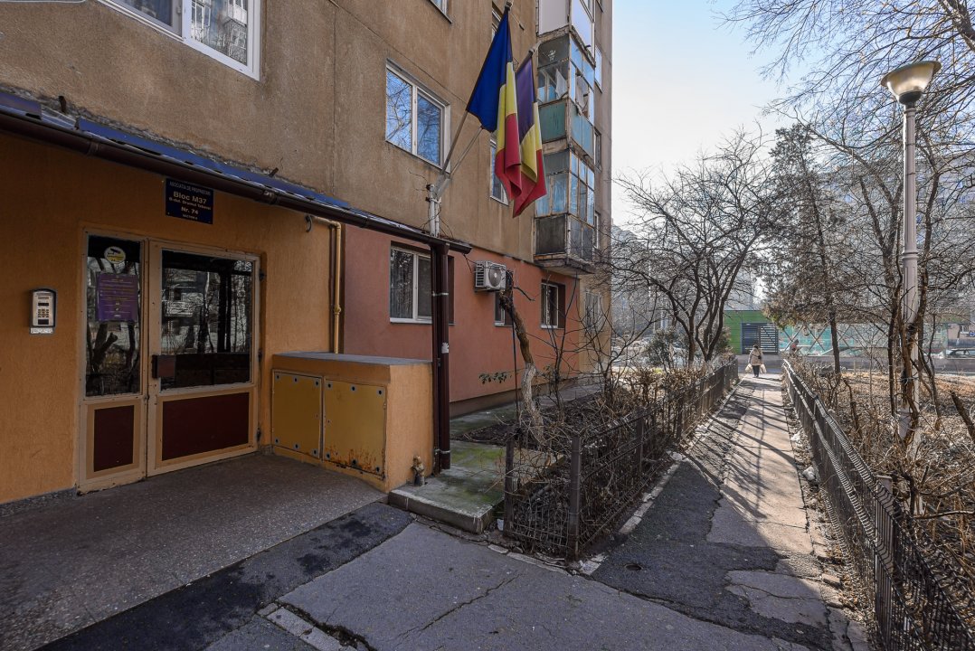 Apartament 2 camere mobilat si utilat langa metrou Romancierilor