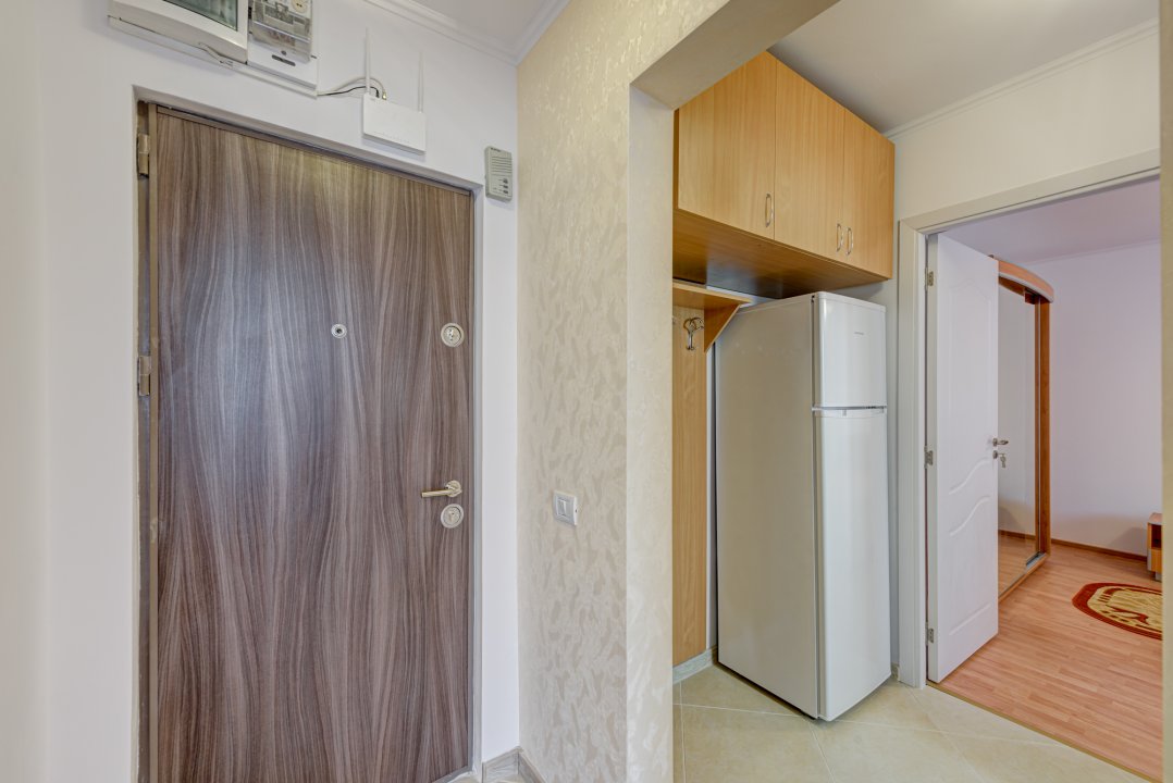 Apartament 2 camere mobilat si utilat langa metrou Romancierilor