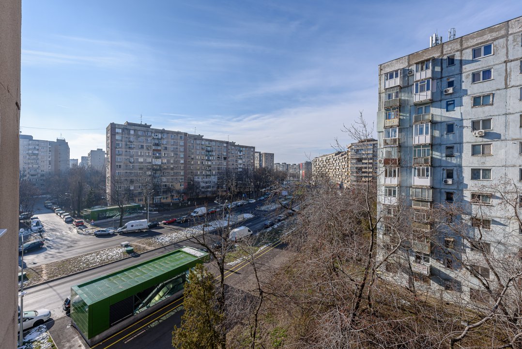 Apartament 2 camere mobilat si utilat langa metrou Romancierilor