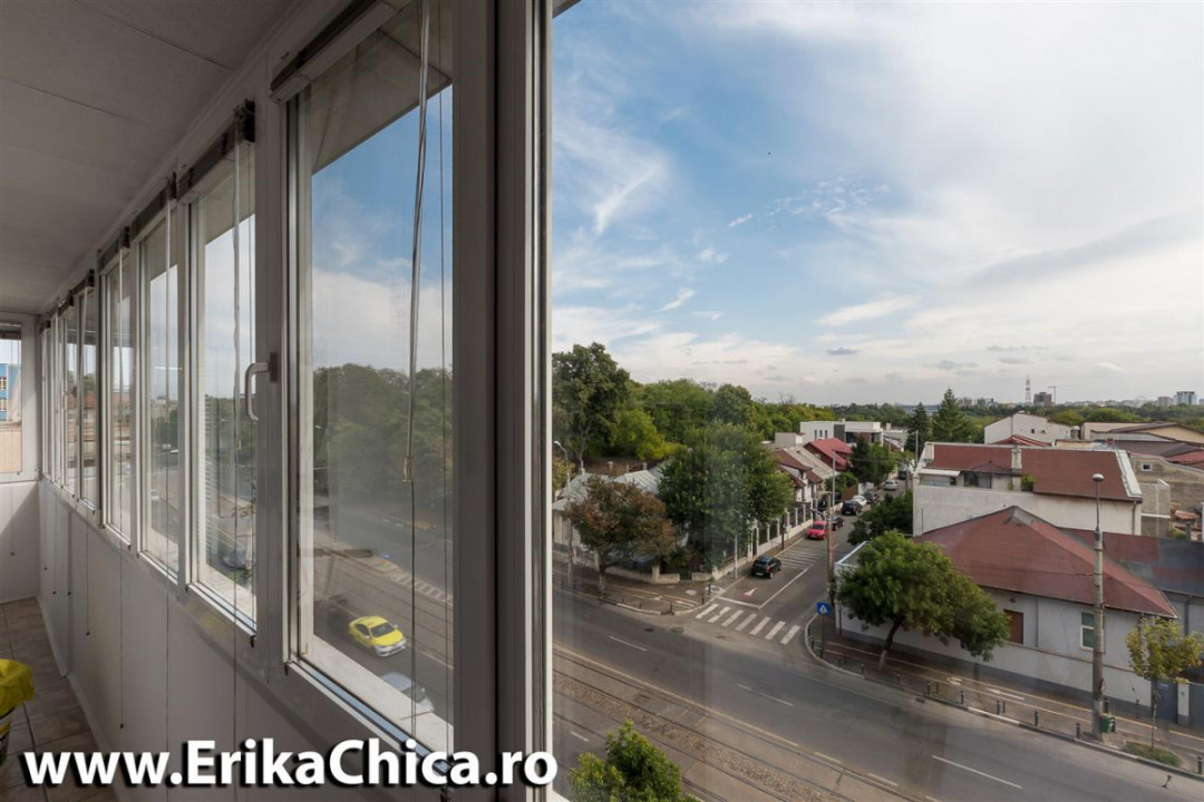 Apartament 3 camere Serban Voda - Tineretului