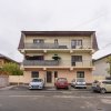 Apartament deosebit ,decomandat , 3 camere + curte proprie + loc parcare