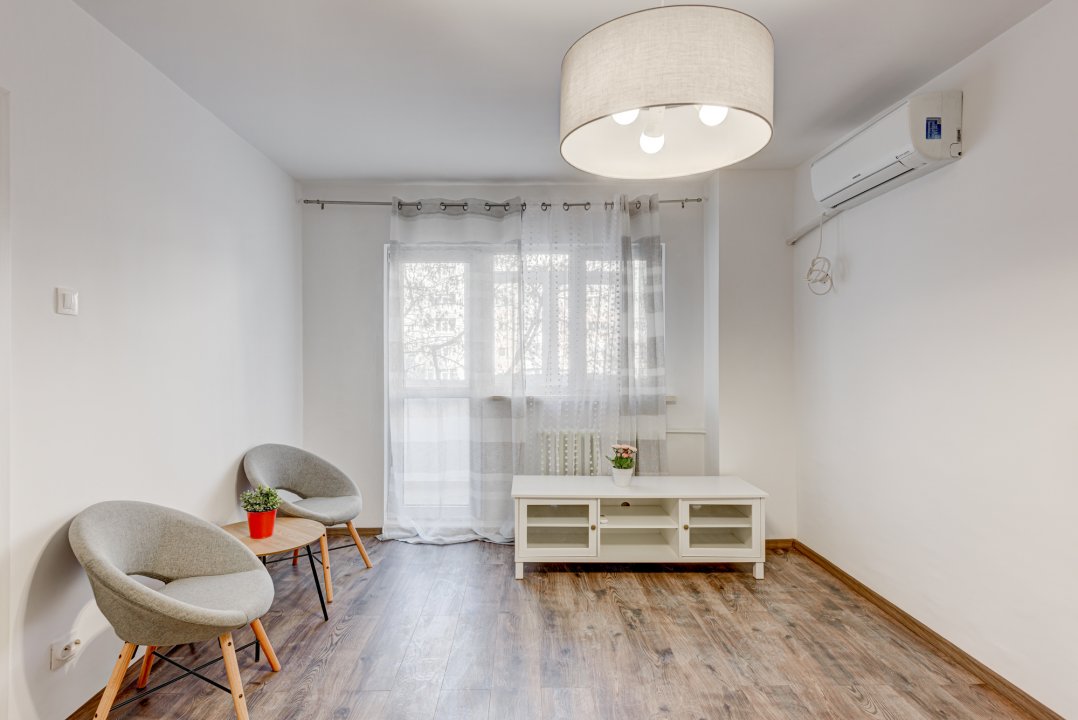 Apartament cu 2 camere, decomandat Piata Muncii-Stadionul National
