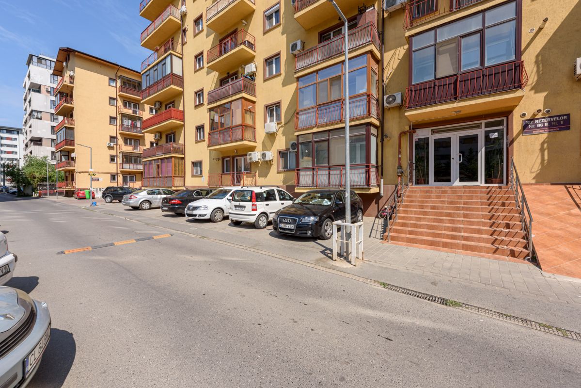 Apartament 72 mp cu bucatarie mobilata - Ballroom Militari Residence