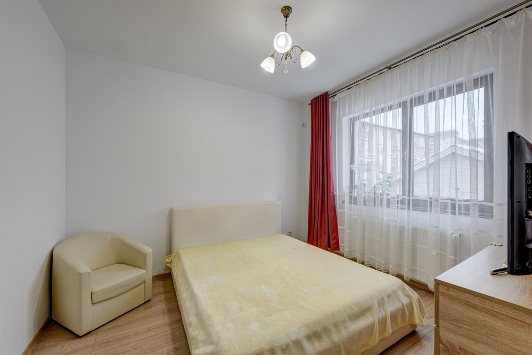 Apartament 3 camere cu loc de parcare subteran