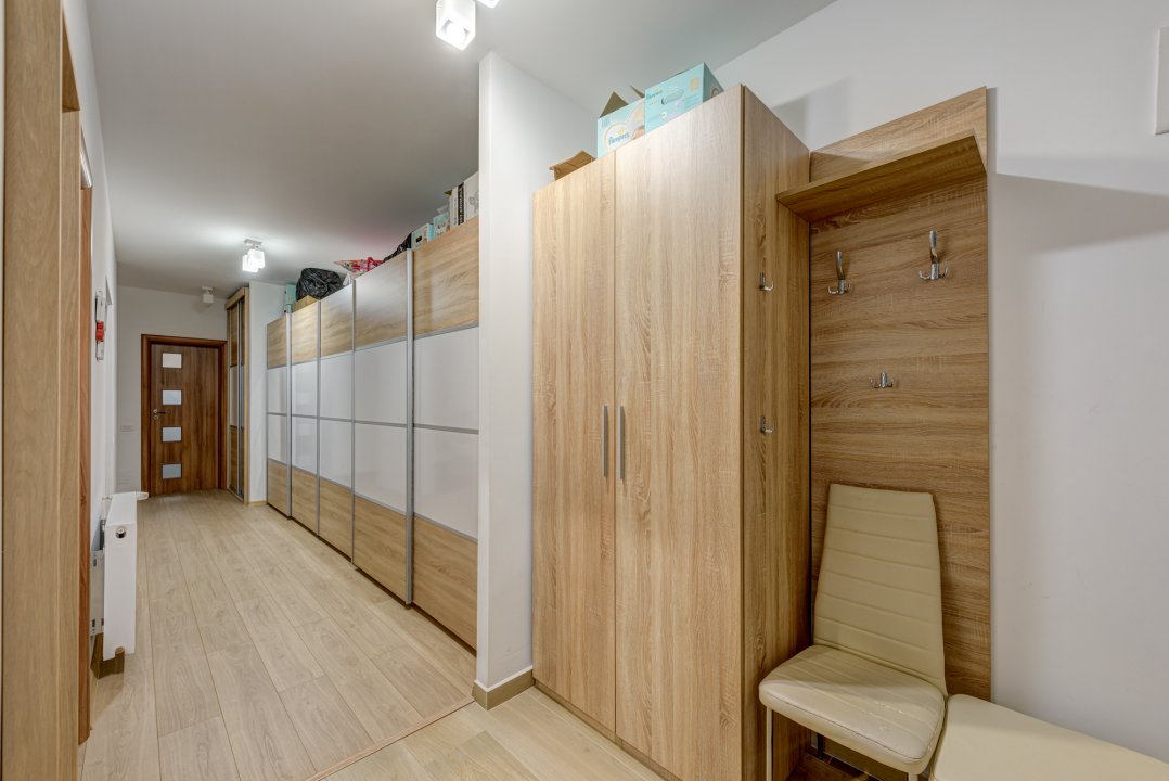 Apartament 3 camere cu loc de parcare subteran