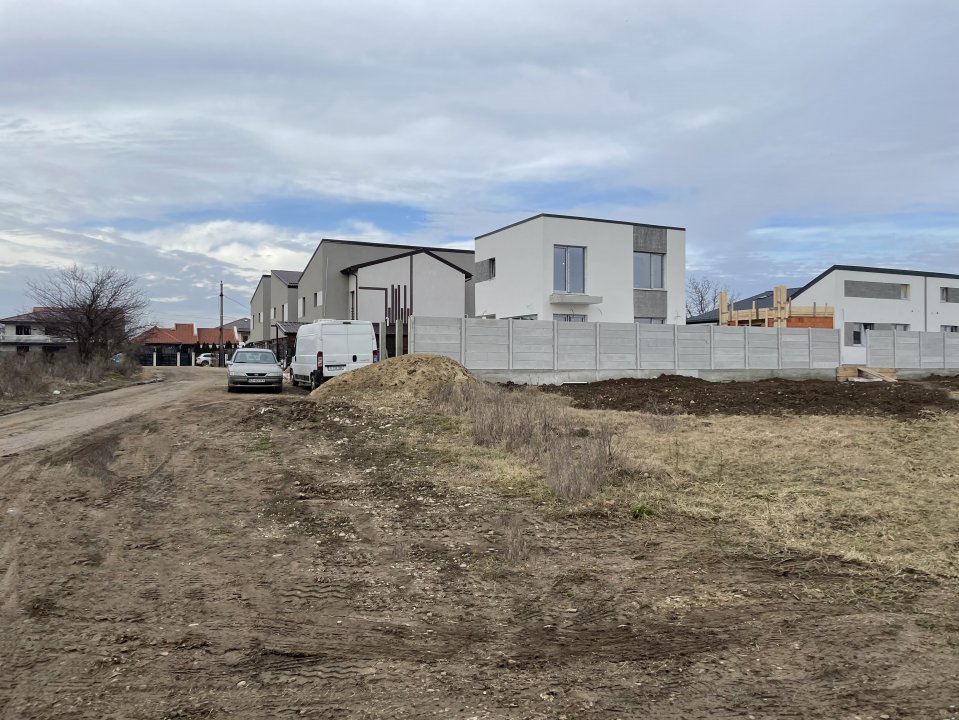 Tunari - 1500 mp - toate utilitățile