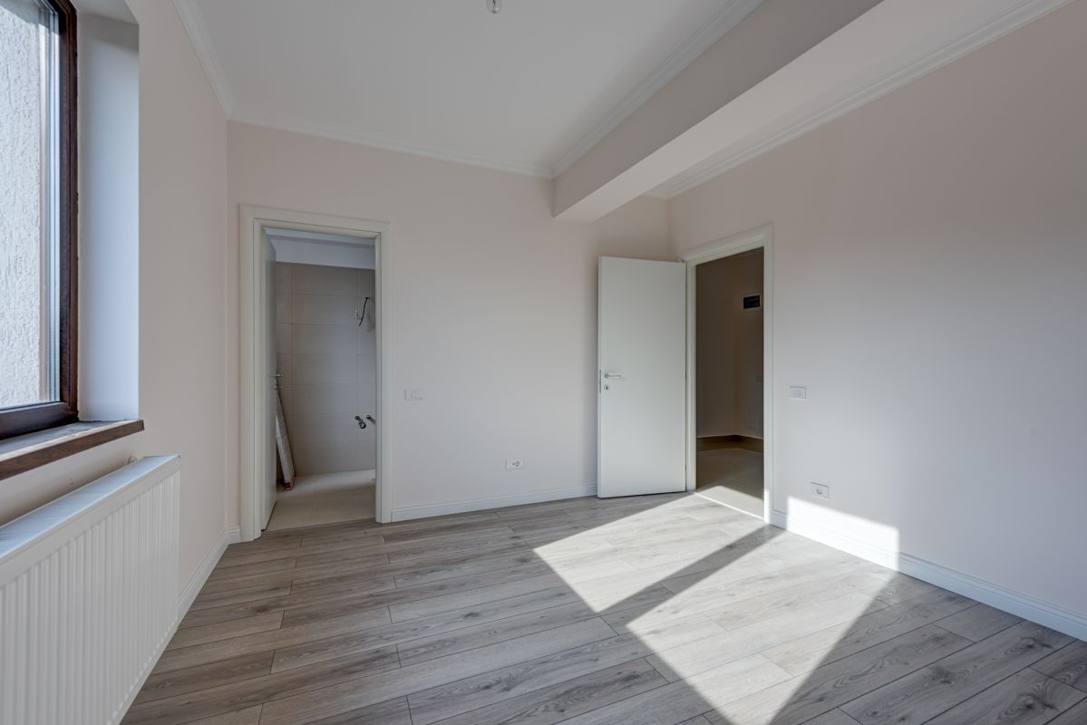 Apartament 3 camere bloc nou Parc Bazilescu