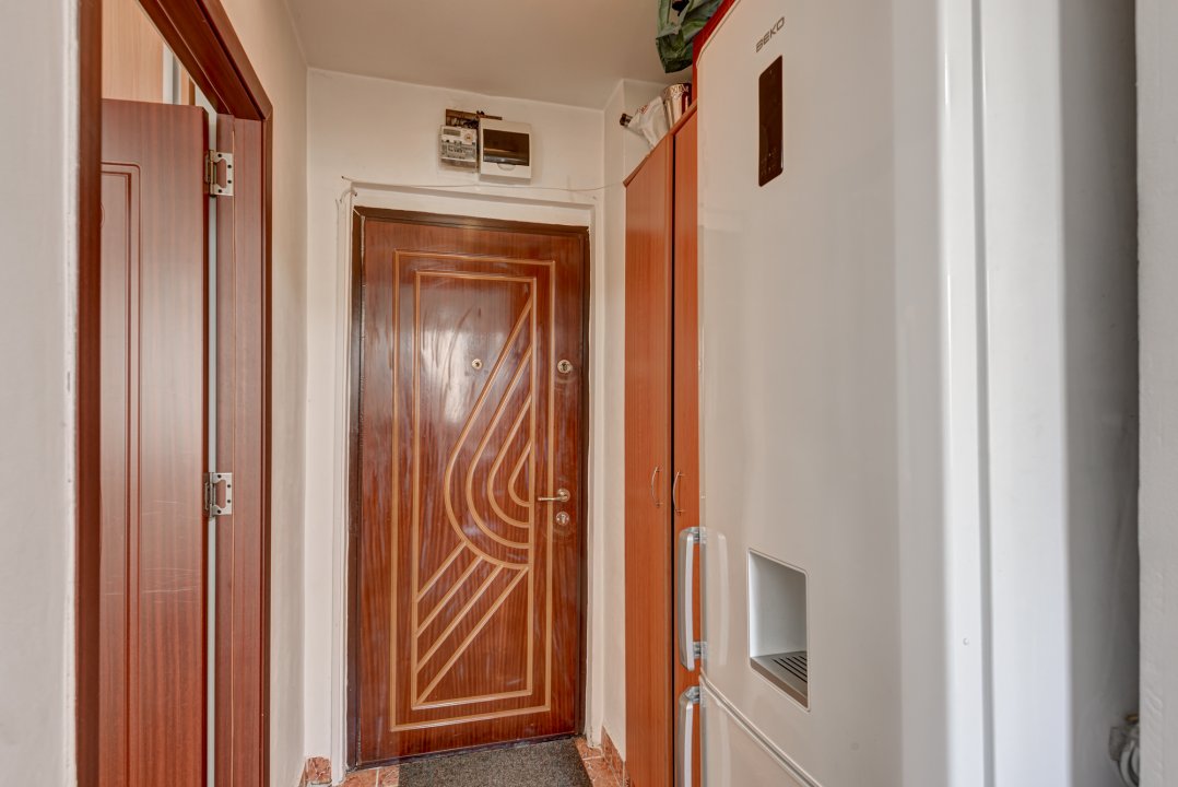 Apartament 2 camere mobilat si utilat zona Frigocom - Dr Taberei