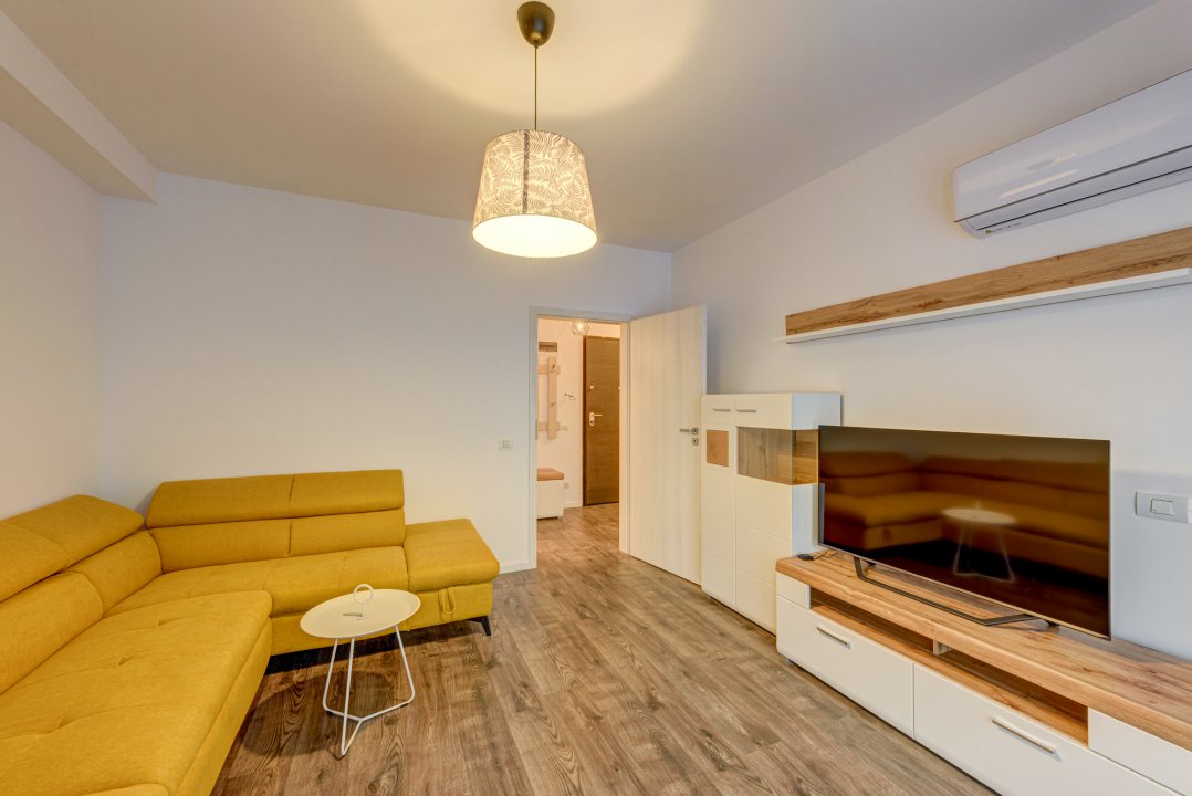 Garsoniera mobilata si utilata Plaza Residence