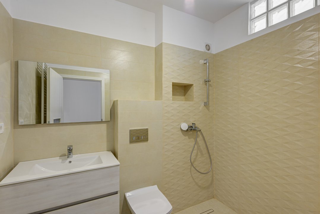 Apartament 2 camere in bloc nou , finalizat