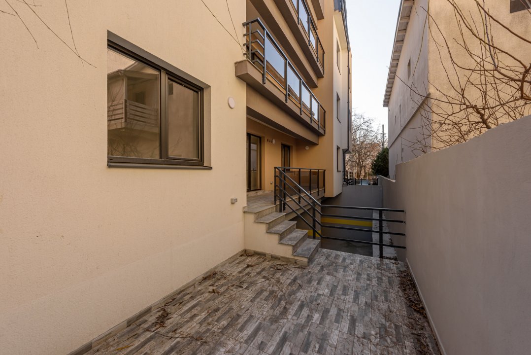 Apartament 3 camere+terasa in bloc nou Comision Zero