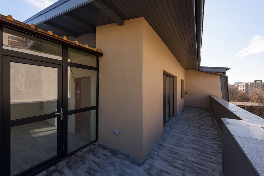 Apartament 3 camere+terasa in bloc nou Comision Zero