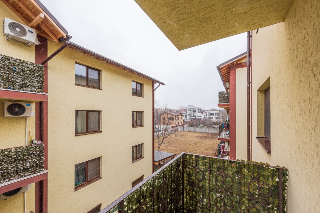 Apartament 3 camere mobilat , cu boxa si parcare