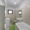 Apartament 3 camere mobilat , cu boxa si parcare