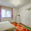 Apartament 3 camere mobilat , cu boxa si parcare
