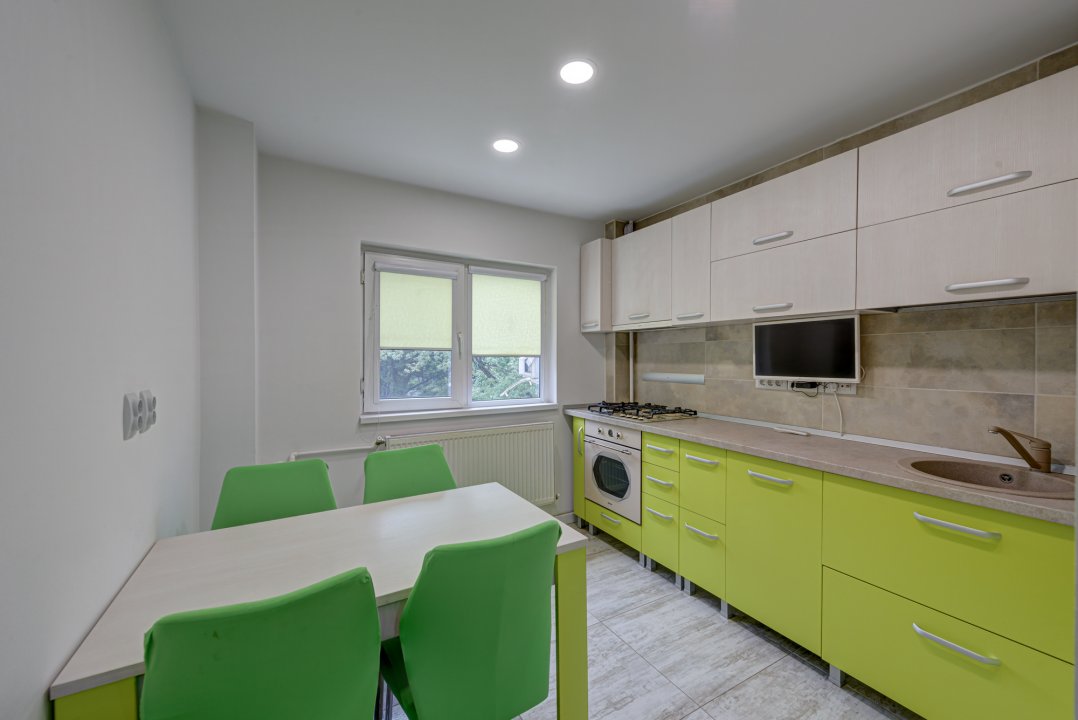 Apartament 3 camere mobilat si utilat Gorjului