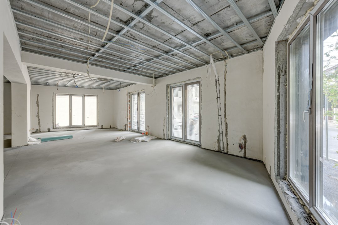 Spatiu comercial 114 mp zona Piata Muncii