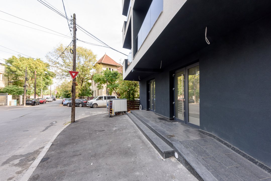 Spatiu comercial 114 mp zona Piata Muncii