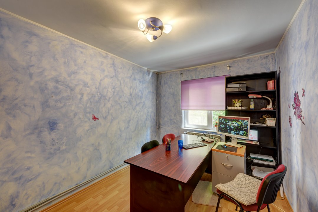 Apartament cu centrala proprie si loc parcare ADP zona Vitan