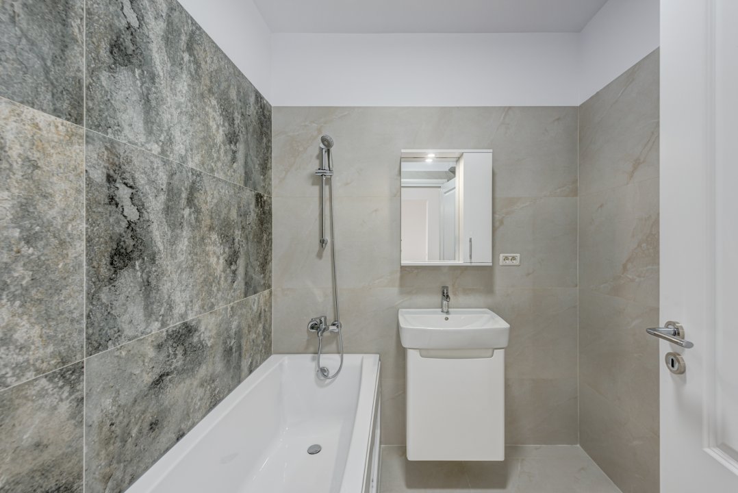 Apartament 2 camere + loc de parcare subteran Central Adress Residence
