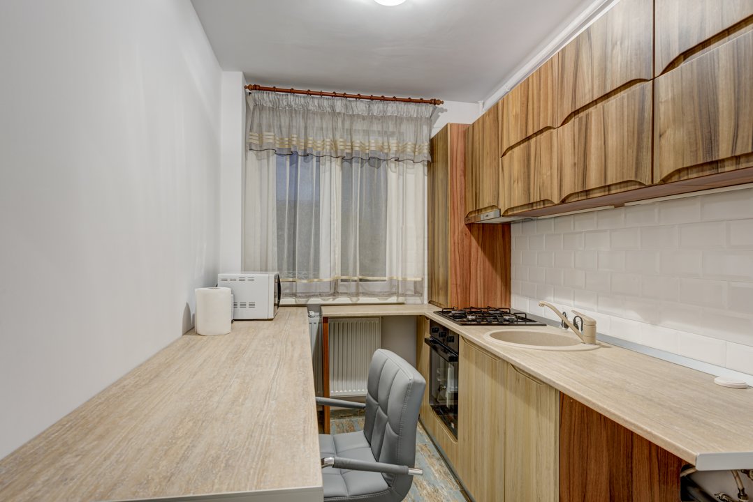 Apartament 3 camere renovat si complet mobilat Dristor-Camil Ressu