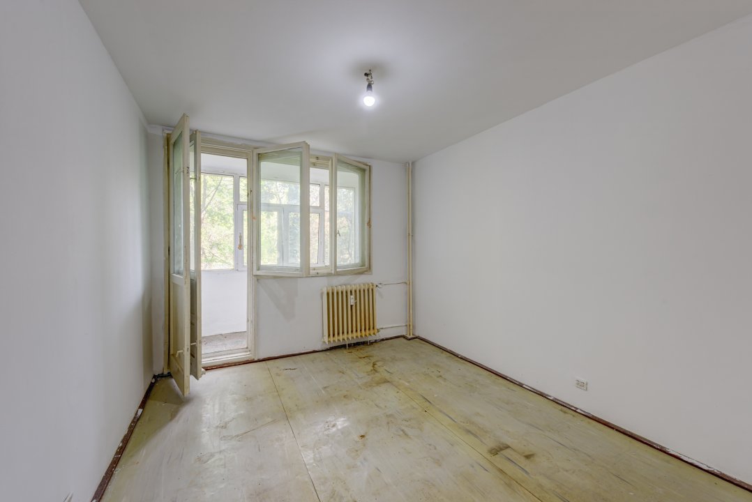Apartament cu 3 camere zona Titan-1 Decembrie 1918