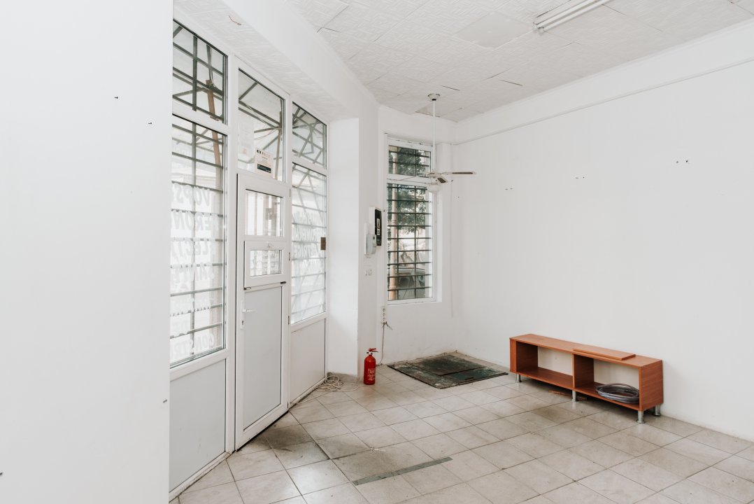 Spatiu comercial 60 mp zona Piata Muncii