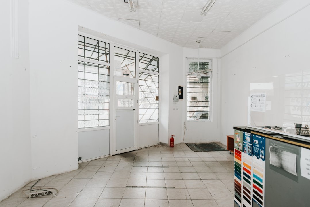 Spatiu comercial 60 mp zona Piata Muncii