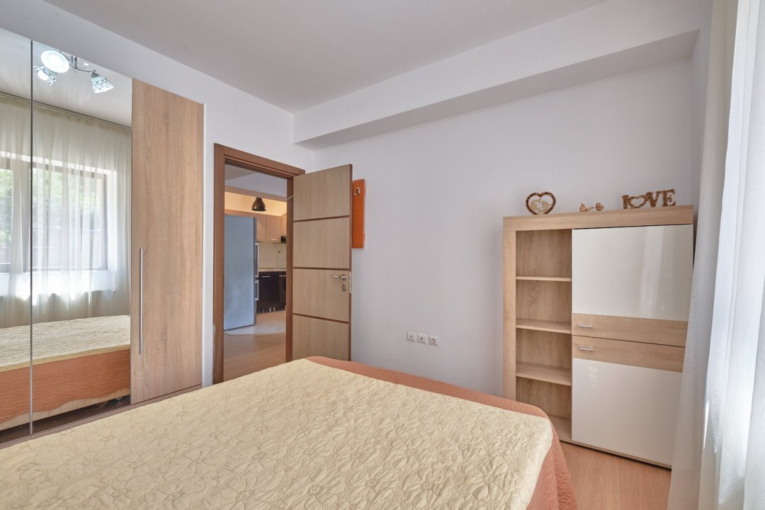 Apartament 2 camere cu curte privata / loc de parcare Colentina