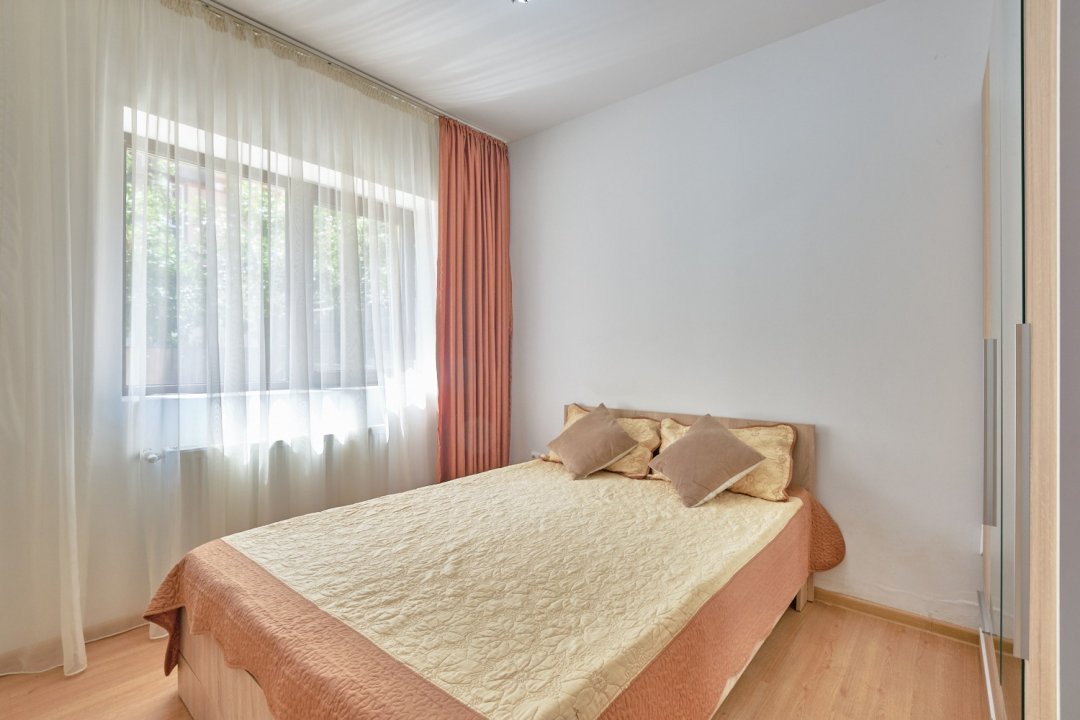 Apartament 2 camere cu curte privata / loc de parcare Colentina