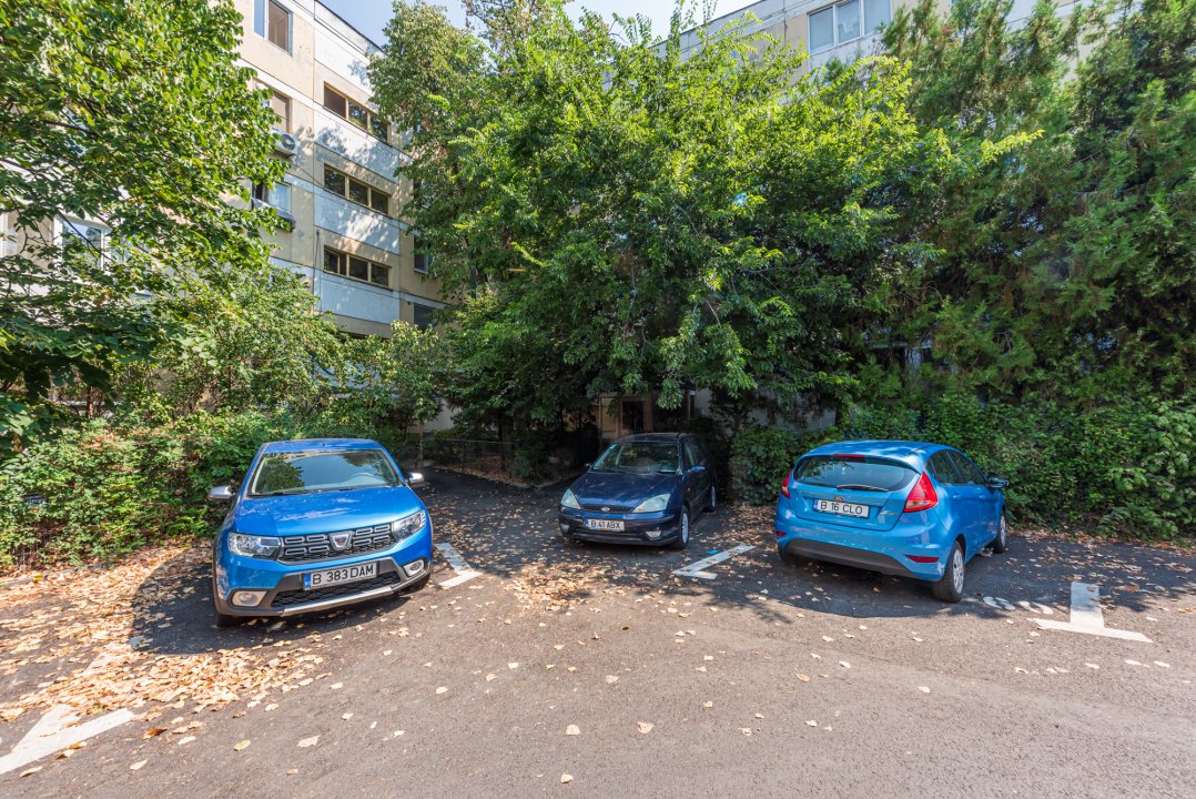 Apartament 3 camere Policlinica Titan -metrou