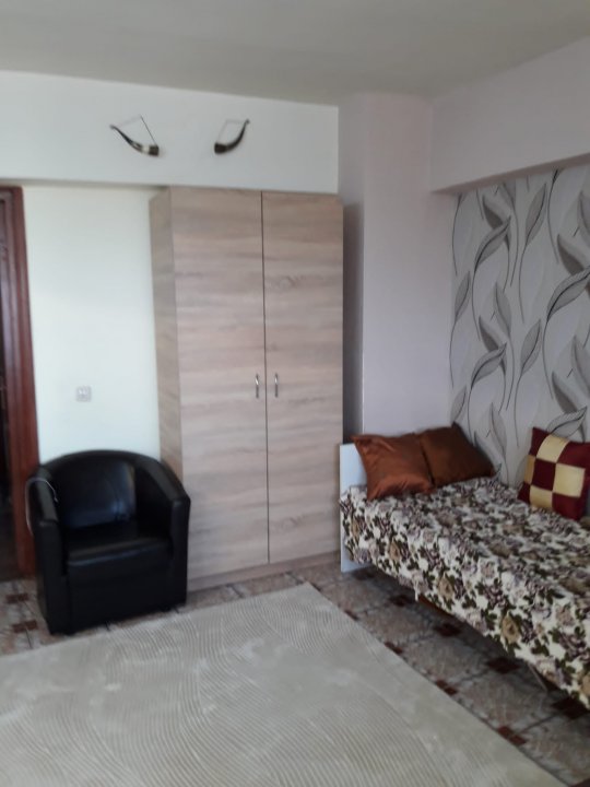Apartament 4 camere Bucur Obor