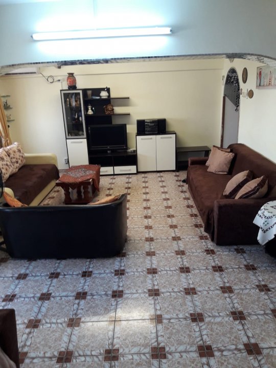 Apartament 4 camere Bucur Obor