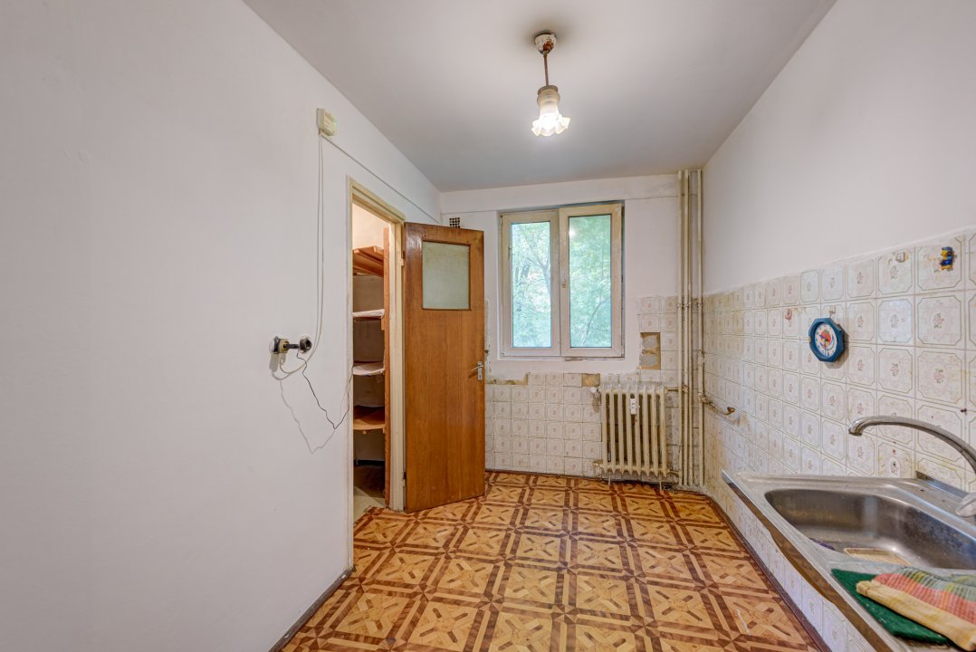 Apartament cu 3 camere Bd 1 Decembrie 1918