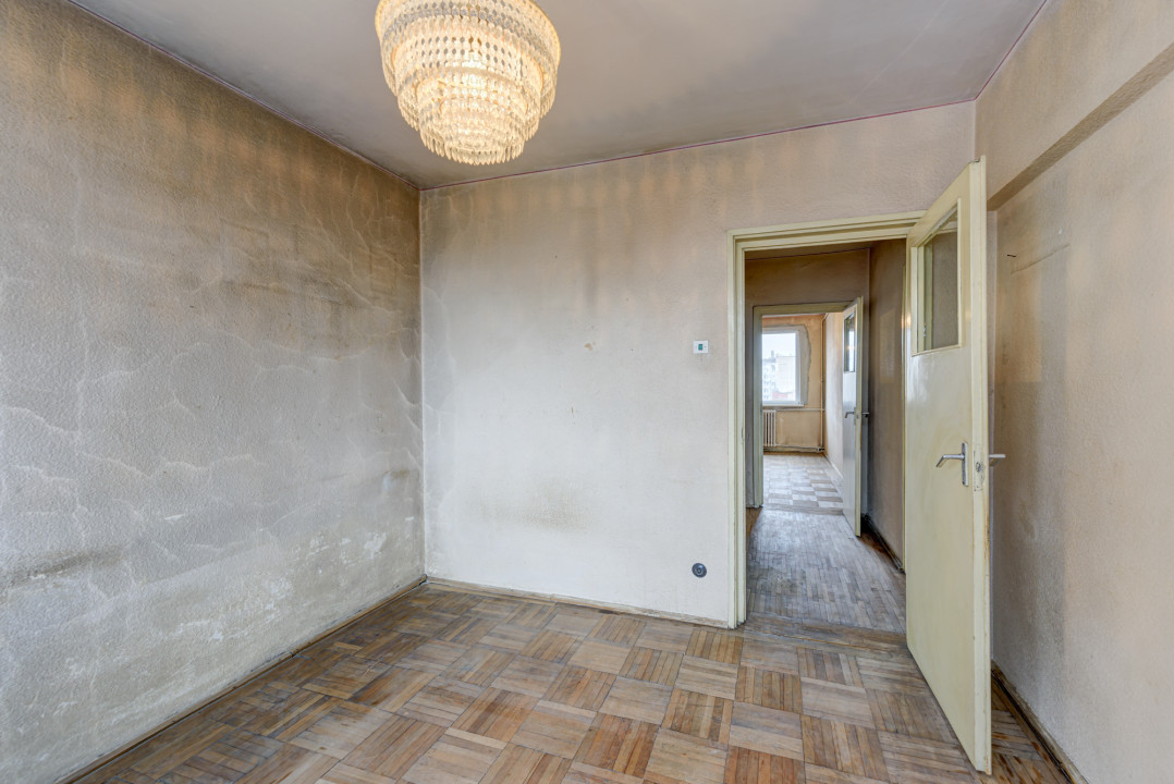 Apartament cu 3  camere - bloc reabilitat - Gara de Nord