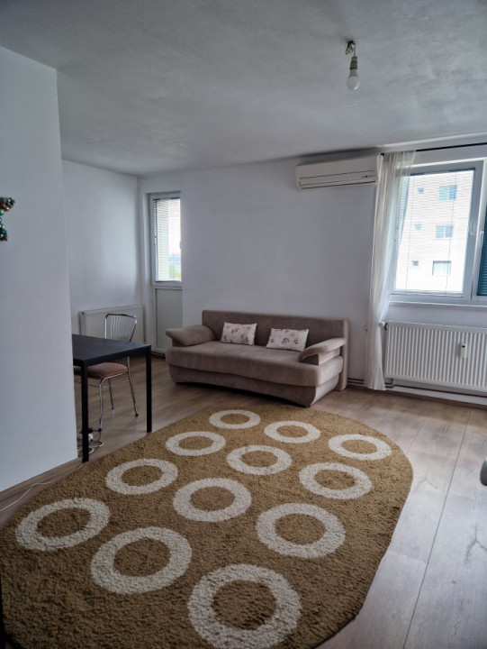 Titan - Prisaca Dornei - apartament decomandat - complet mobilat și utilat