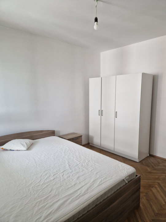 Titan - Prisaca Dornei - apartament decomandat - complet mobilat și utilat