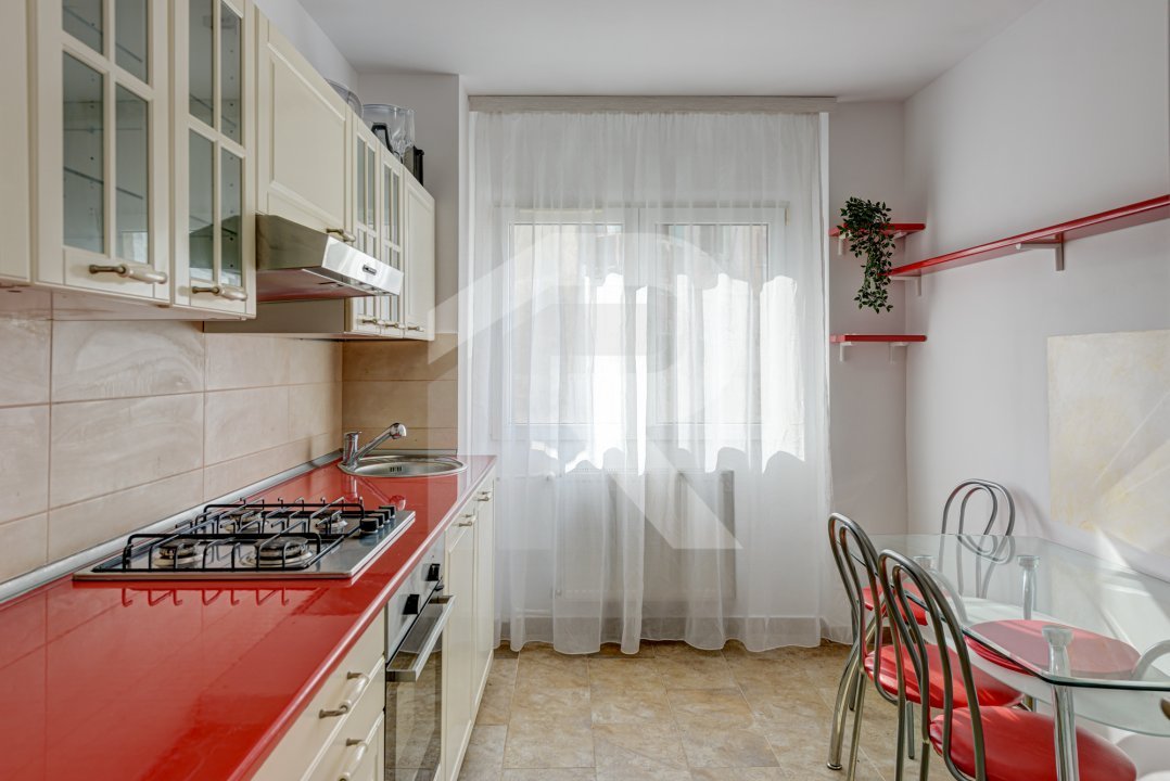 Apartament 3 camere mobilat si utilat Lacul Tei