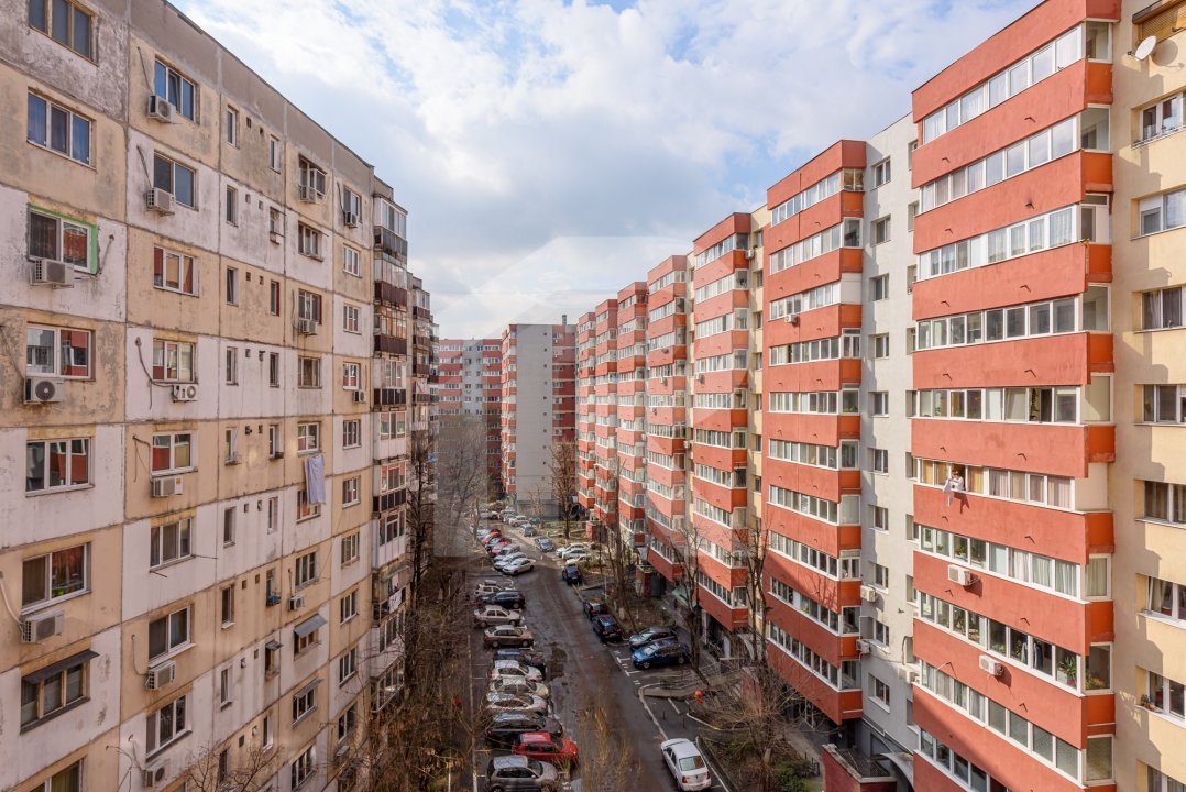 Apartament 3 camere mobilat si utilat Lacul Tei
