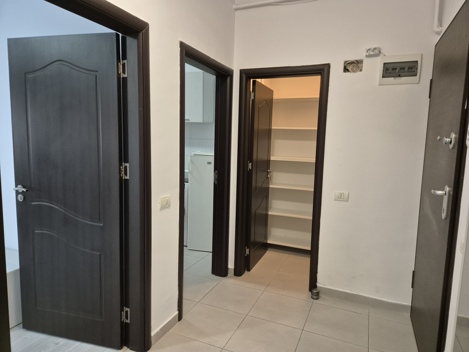 Plaza Residence  - decomandata - rezidențial sau birouri
