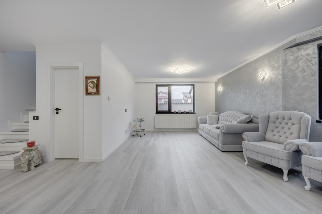 Vila cu piscina - Drumul Taberei - Prelungirea Ghencea - str Maracineni 